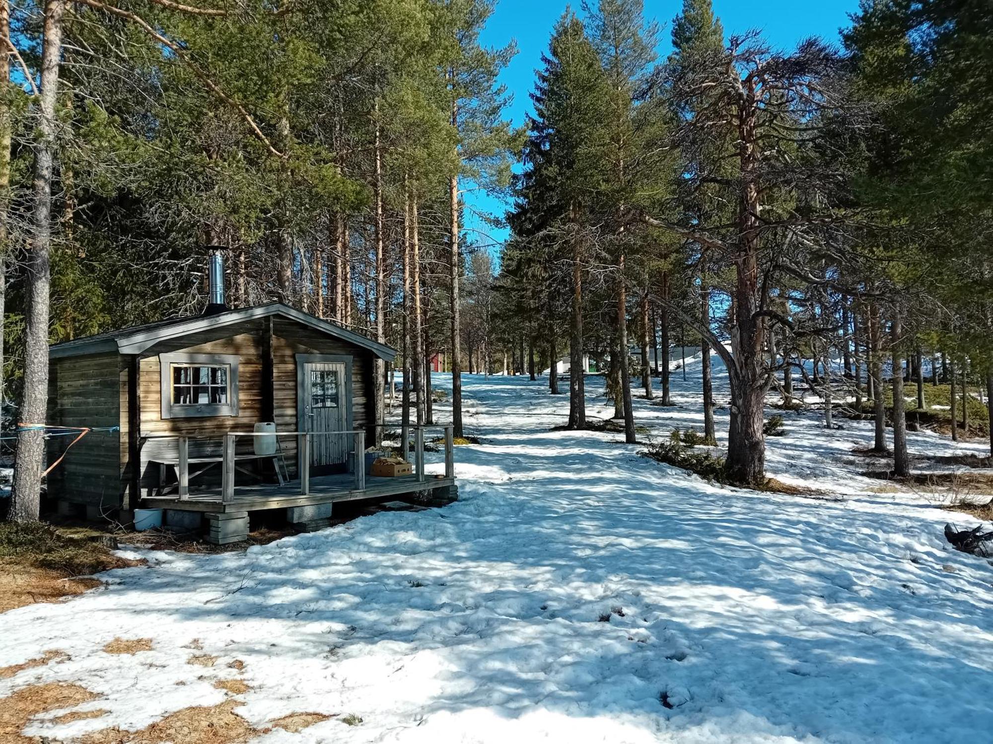 Fritidshus - Cottage - Holiday House - Soluppgang Blattniksele エクステリア 写真